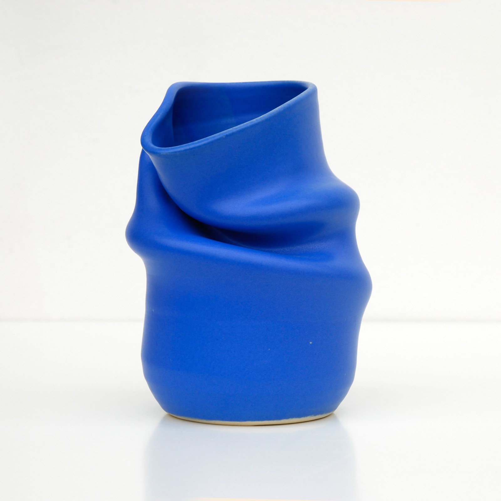 Helix Vase | niho Ceramics